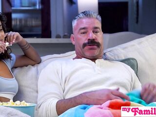 Isabella Jules tells Stepdad, "Im intend to let u screw my cunt this One Time" -S38:E4