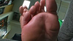 Roxana's Playful Toes (Tiny3DX 3)