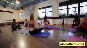 Sexy blonde Lindsey Lakes gets a facial and creampie during yoga class