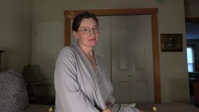 Birthday massage for step MILF in sensual bondage heat