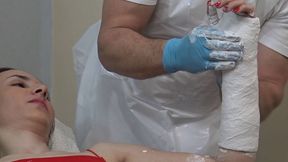 Noemi short arm cast making
