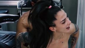 I'_m going to the Gynecologist, and his therapy is to FUCK ME with his huge DICK.