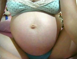 Pregnant white lady on webcam jiggles her big milky boobies