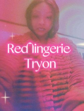 Red lingerie tryon