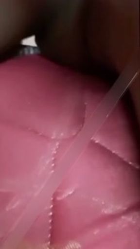 புண்டைய பிளந்த கடப்பாரை பூல் | My Pussy Fucked Hard by Canadian Tamil Bull - IndianHotwifeX