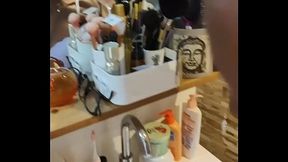 Public park meets surprise fellatio session