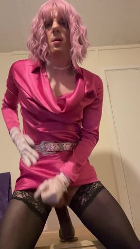 Jess Silk Rides Dildo