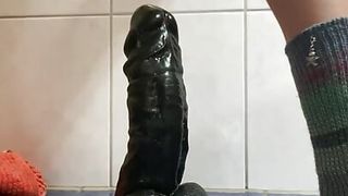 Huge dildo anal fuck with 6,5cm x 30cm Black dildo