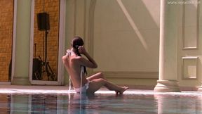 Underwater Show featuring Stefanie Moon's hot brunette video