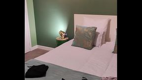 Coucou mes coquins ! Voil&agrave_ ma chambre jusque vendredi, je suis &agrave_ nouveau en ...