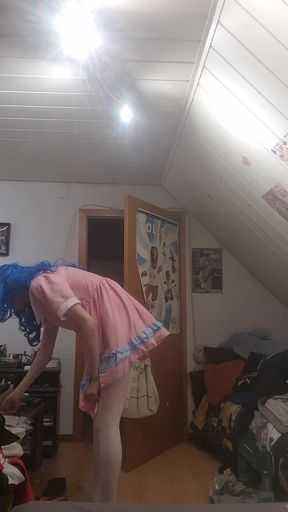 Beginner femboy practices blowjob with a dildo