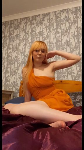 Sissies worship powerful women - Findom Femdom Paypig
