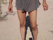 hermosa trans con faldita desnuda en publico con tacones muy caliente y lindas piernas delicioso pen