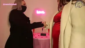 Queen of the Bubbles has a Slick and Gassy Dream
