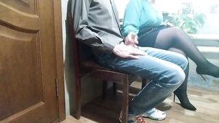 Stranger Woman inside the Waiting Room Hand Job to me