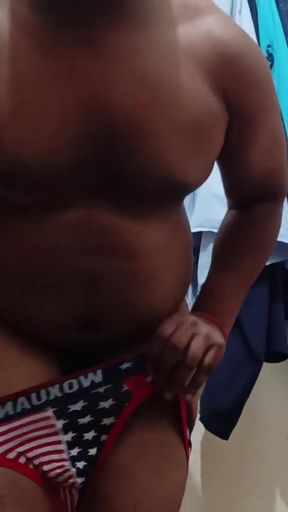 Must-see moment from &quot;Me new underwear&quot;