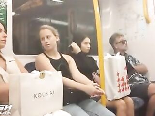 Bulge Flash 3 Gals on Train