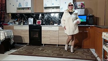 New fur coat - Posing on kitchen