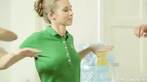 Sweet cutie Kortny returns with her dirty pussy for an amazing fuck