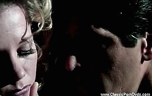 Super star porn queen from the eighties making deep