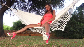 Young cutie Maria fucks herself in the street