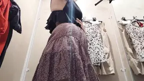 Hairy sexy MILF gets hot massage and blowjob in bed