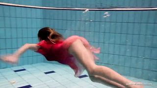 Firm huge breasts and red dress underwater on Duna Bultihalo