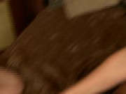 Le lesbiche Julie Knight e Lexi Bardot si divertono con i sextoy