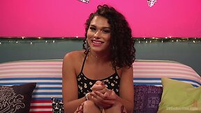 Teen Beauty Vlogger Switch Fucks With Her Boyfriend