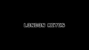 London Keyes Takes Sledge Hammer Anal And Facial
