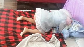 Hot couple erotic massage with oil on the body  Amateur wife gives me a handjob until I cum  Hot amateur couple crazy sex in the