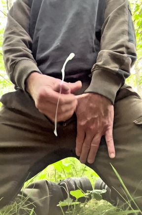 Big cumshot Outdoor