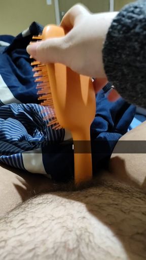 Fucking my tight pussy with hairbrush