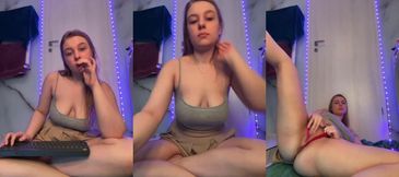 Shaved pussy masturbation with horny jucielussie