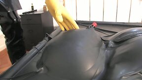 Bizarre breath control  - 03