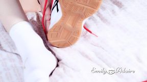 do you want to cum on my feet? watch me take off my gym shoes and white socks... emily adaire ts
