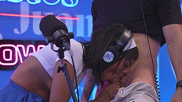 Interracial Sex: Petite ebony with Big ass BrittanyTaylor gies wild riding and deepthroating a white cock