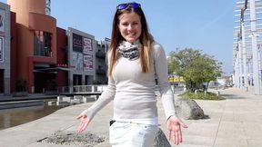 najdz Jenny in her black high heels (mp4-HD)
