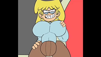 Lori y una amiga solas en el ba&ntilde_o p&uacute_blico