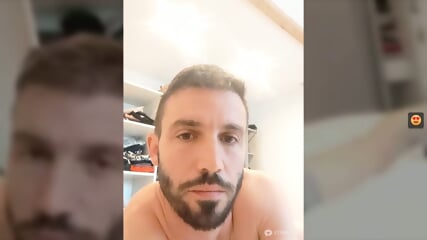 Hot Guy On Cam