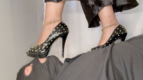 PrettyCinderbel - How Much Do My Black Platform Heels Dig Into Your Flesh? (HD 720p mp4)