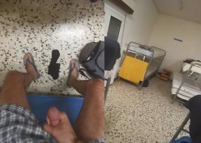 I&#039;m cumming wearing fellow-soldier&#039;s flip flops