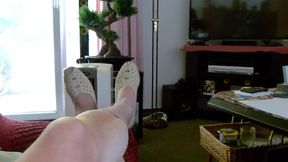 Crossdresser Andi Geil Fucks His Anus