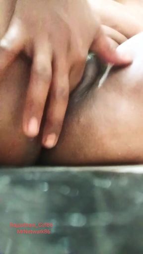 Rajasthani's Super Hot Bhabhi Smoky Performance in Bathroom Desi Marwari