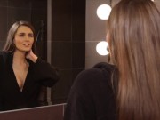 Aussie Charlotte Star Shower Orgasm Cum