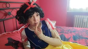 chantalchannel as burping hot snowhite disney princess