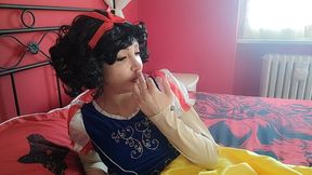 chantalchannel as burping hot snowhite disney princess