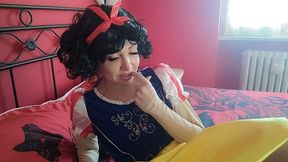 chantalchannel as burping hot snowhite disney princess