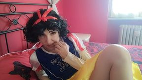 chantalchannel as burping hot snowhite disney princess