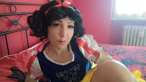 chantalchannel as burping hot snowhite disney princess